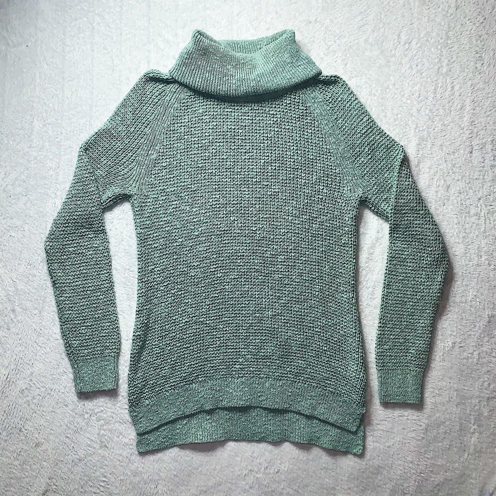 L.L.Bean turtleneck Hi Low Hem Sweater Size S